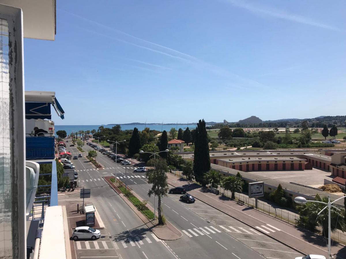 Plage Et Hippodrome Cagnes-sur-Mer Dış mekan fotoğraf